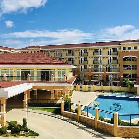 Mikaela'S Crib- 1 Bedroom Flat @ Arezzo Place Condominium Davao Ngoại thất bức ảnh