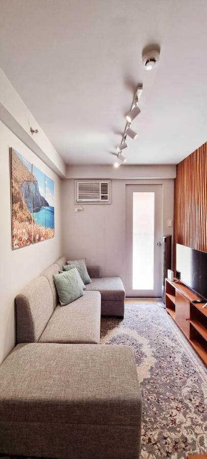 Mikaela'S Crib- 1 Bedroom Flat @ Arezzo Place Condominium Davao Ngoại thất bức ảnh